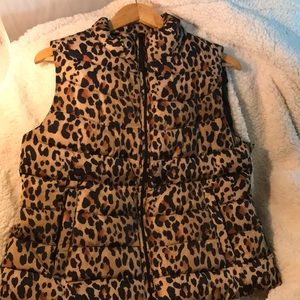 GAP leopard print vest. Large Petite. Like new
